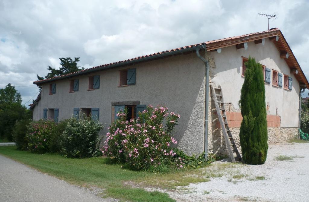B&B La Ferme De Loubens Экстерьер фото